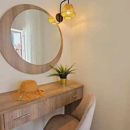 Niriides Boutique Nea Vrasna