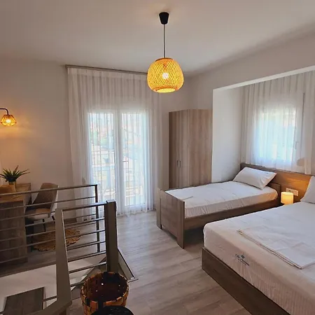 Niriides Boutique 3*