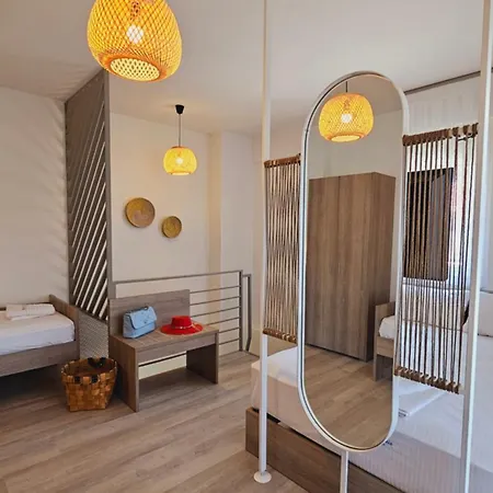 Niriides Boutique شقة فندقية