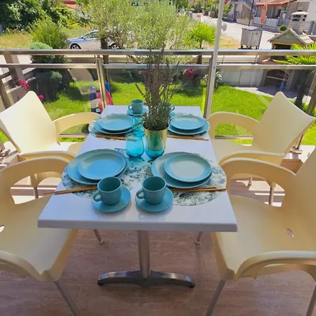 Niriides Boutique 3*