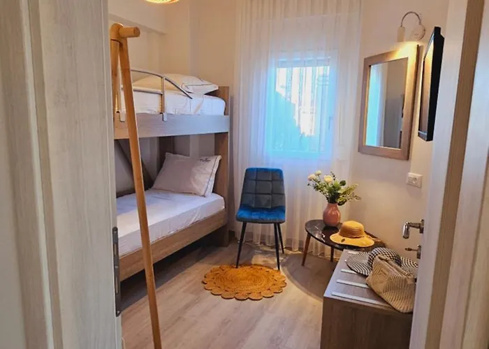 Niriides Boutique 3* Vrasná