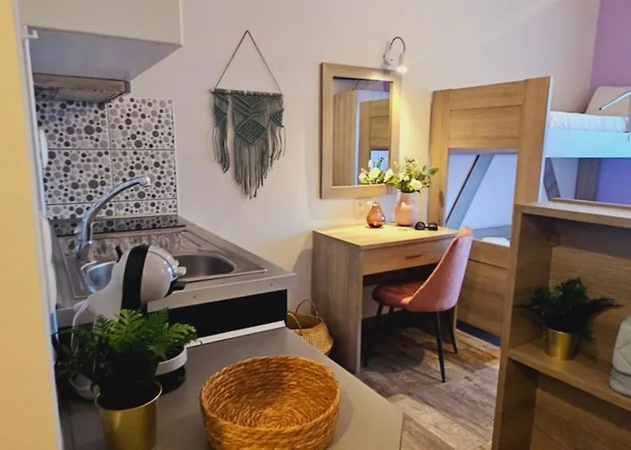 Apart Otel Niriides Boutique Vrasná