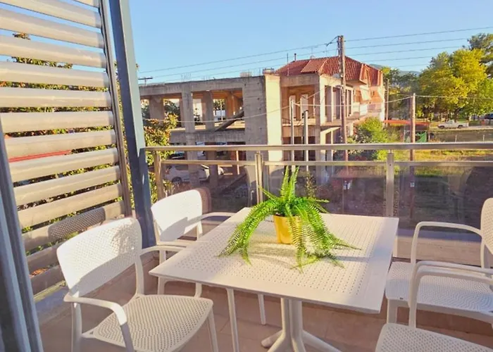 Niriides Boutique 3* Vrasná