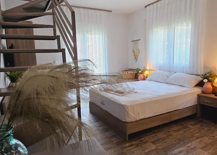 Niriides Boutique Apart Otel Vrasná