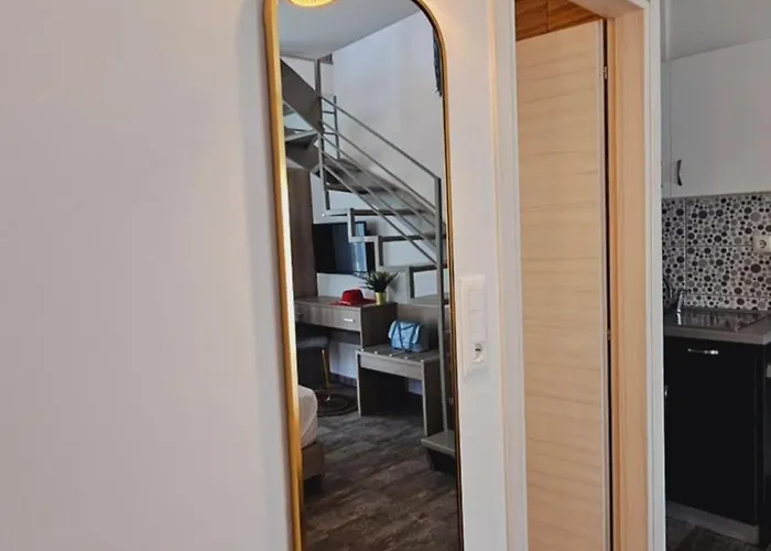 Niriides Boutique Apart Otel Vrasná