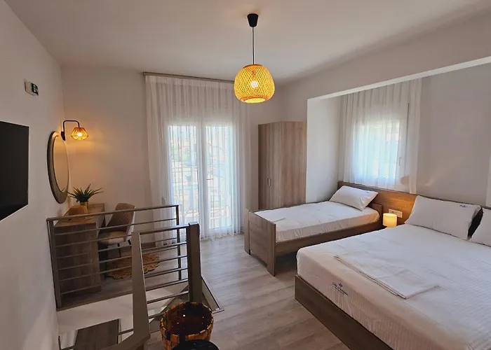 Niriides Boutique 3*