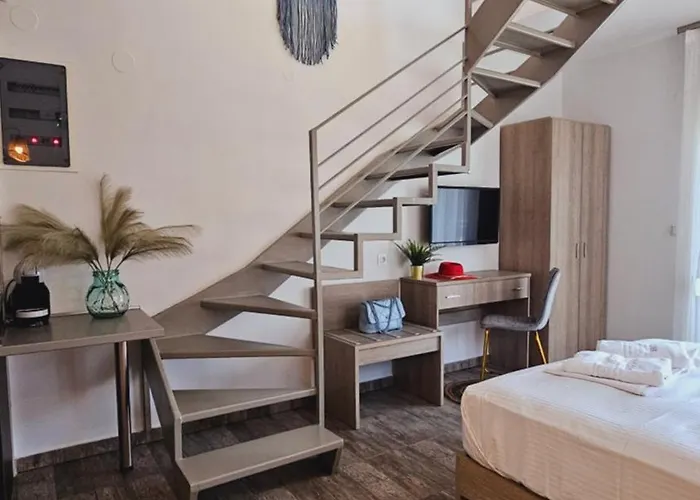 Apart Otel Niriides Boutique